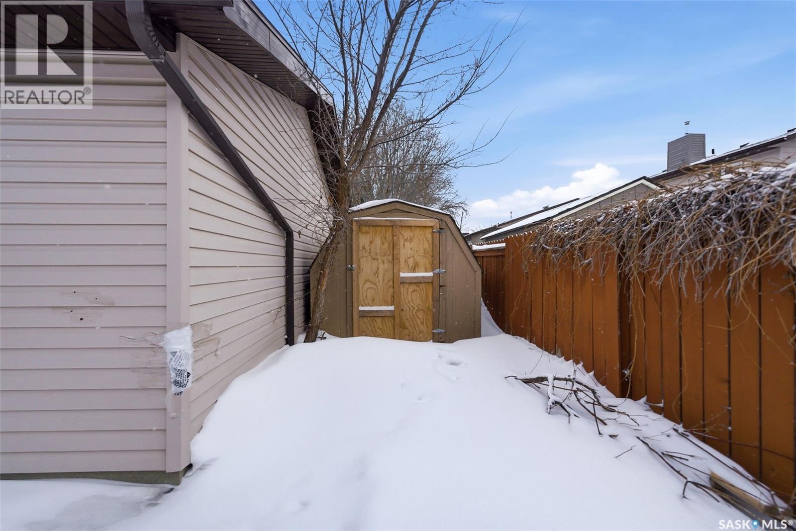 2778 Schweitzer Drive, Regina, SK - Outdoor With Exterior