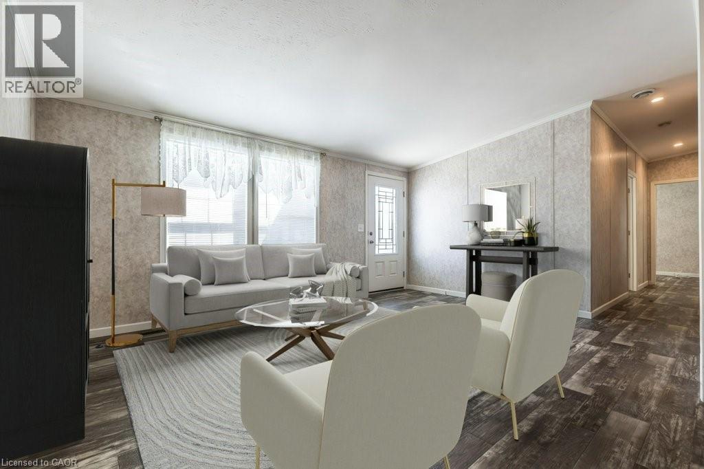 3 Copper Beech Drive, Nanticoke, ON - Indoor Photo Showing Living Room