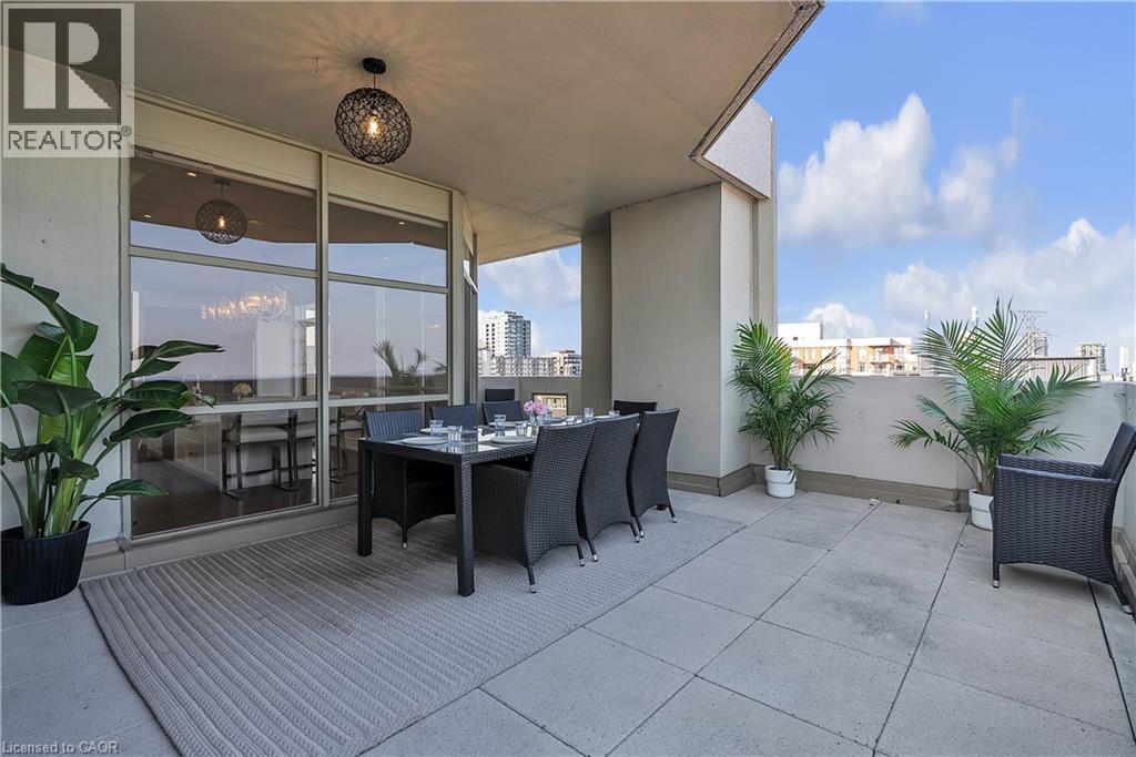 1237 North Shore Boulevard E Unit# 1201, Burlington, ON - Outdoor With Exterior