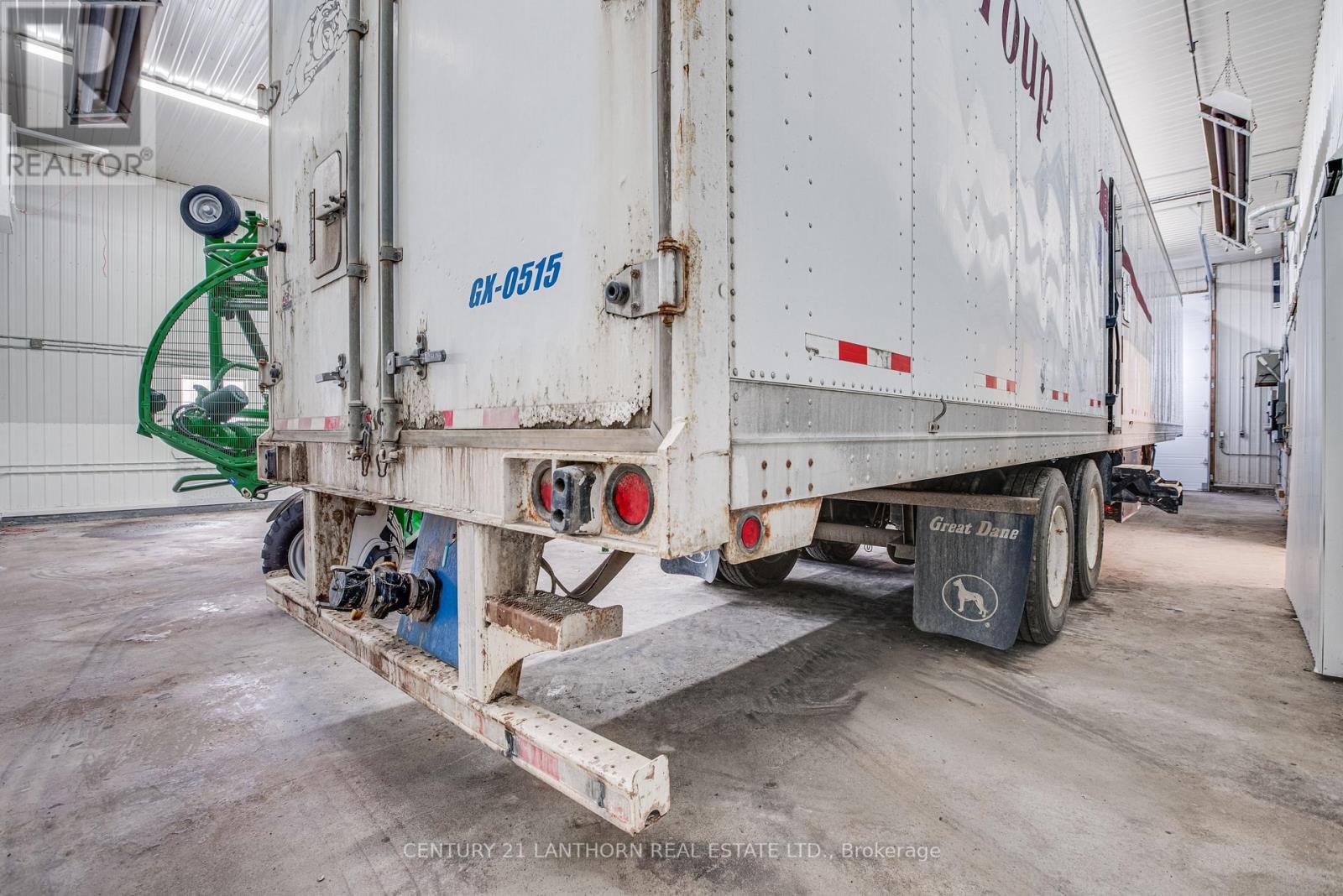 large bay/shop - 19 Terry Fox Drive, Champlain, ON