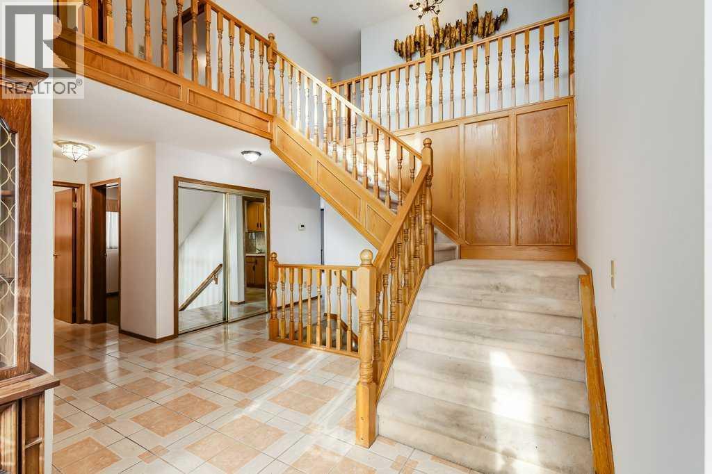 Foyer - 106 Sienna Hills Drive Sw, Calgary, AB - Indoor Photo Showing Other Room