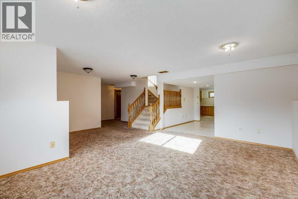 Rec Room (Basement) - 106 Sienna Hills Drive Sw, Calgary, AB - Indoor Photo Showing Other Room
