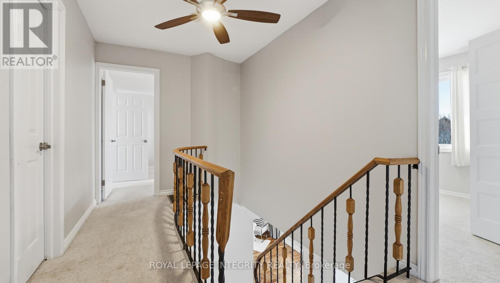 Upstairs hallway - 1055 Plante Drive, Ottawa, ON - Indoor Photo Showing Other Room