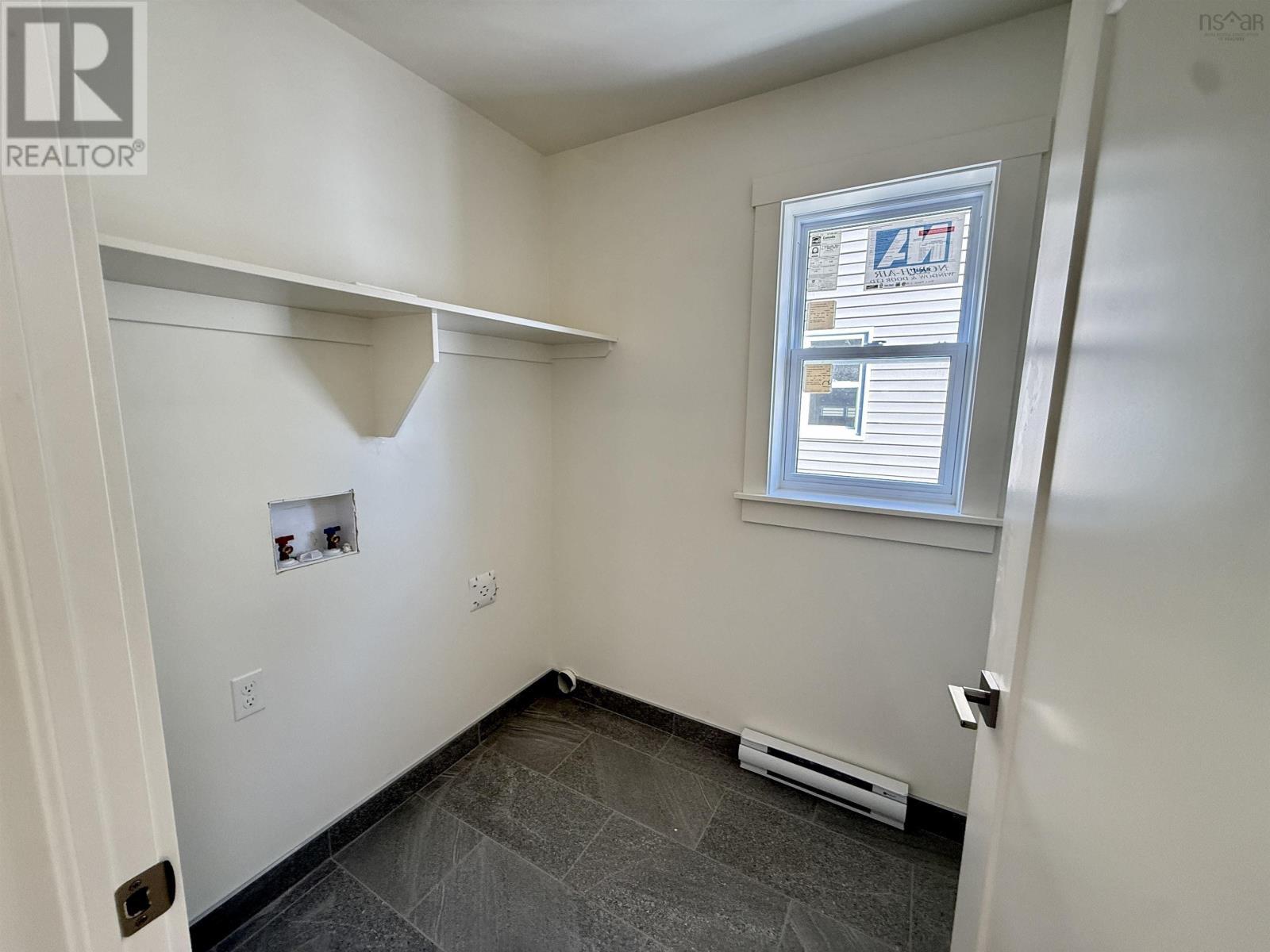 15 Brick Lane, Halifax, NS - Indoor Photo Showing Other Room