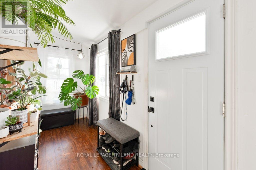 80 Edward Street, St. Thomas, ON - Indoor Photo Showing Other Room