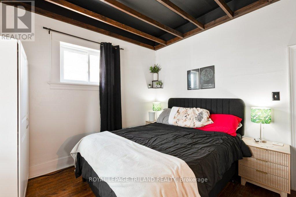 80 Edward Street, St. Thomas, ON - Indoor Photo Showing Bedroom