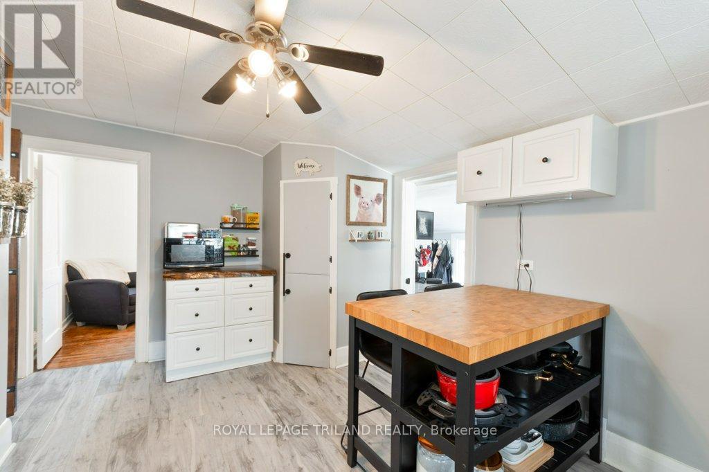 80 Edward Street, St. Thomas, ON - Indoor