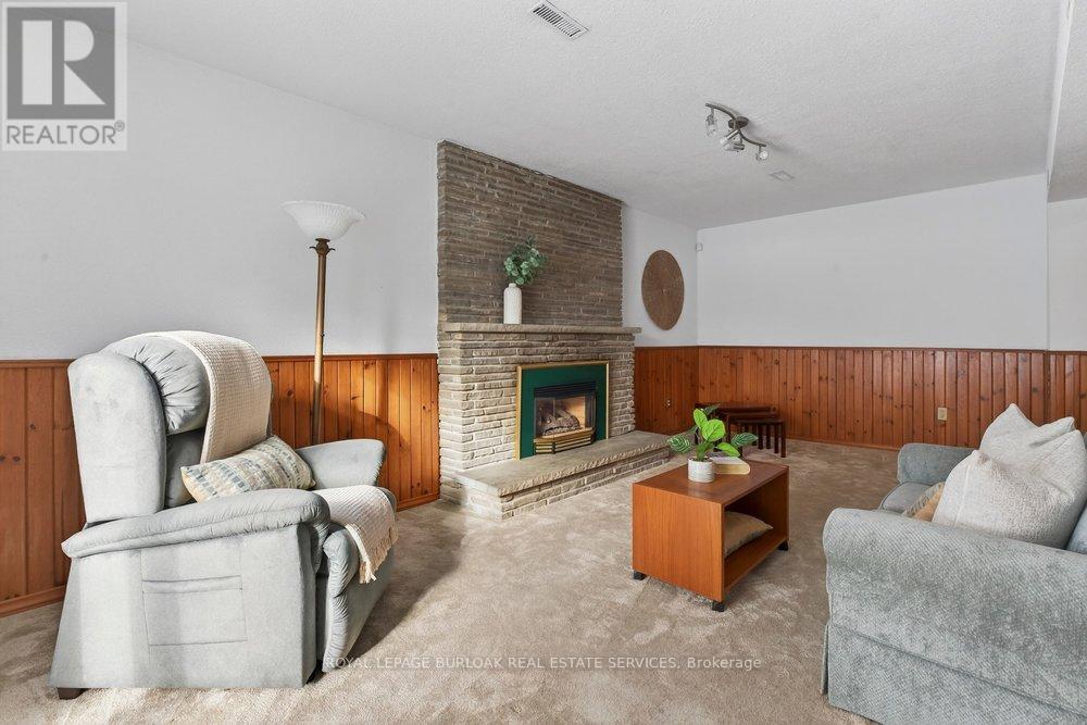 2162 Pauline Court, Burlington, ON - Indoor Photo Showing Living Room With Fireplace