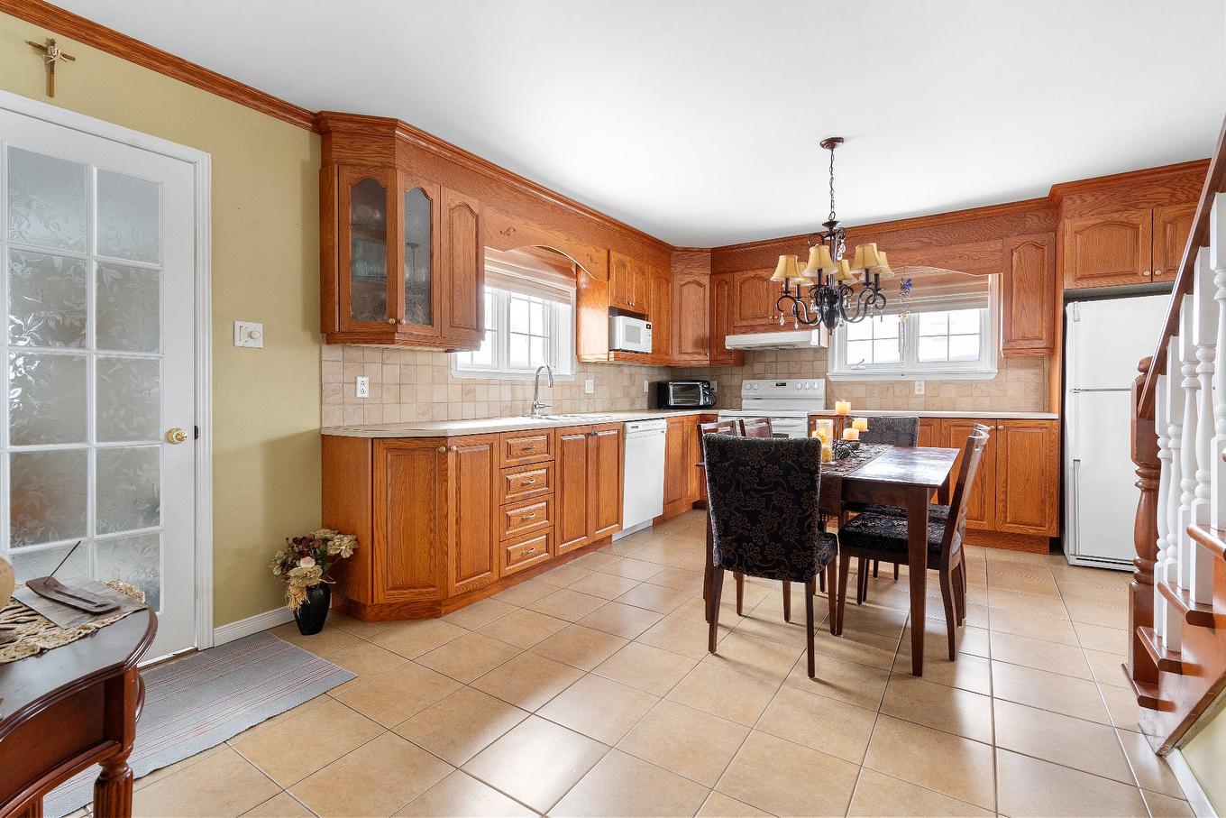 Kitchen - 80 Rue Théophile-Hallé, Lévis (Les Chutes-De-La-Chaudière-Est), QC - Indoor