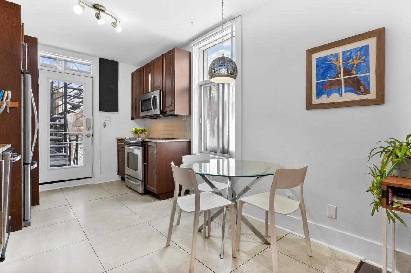 Cuisine - 4784 Rue Parthenais, Montréal (Le Plateau-Mont-Royal), QC - Indoor