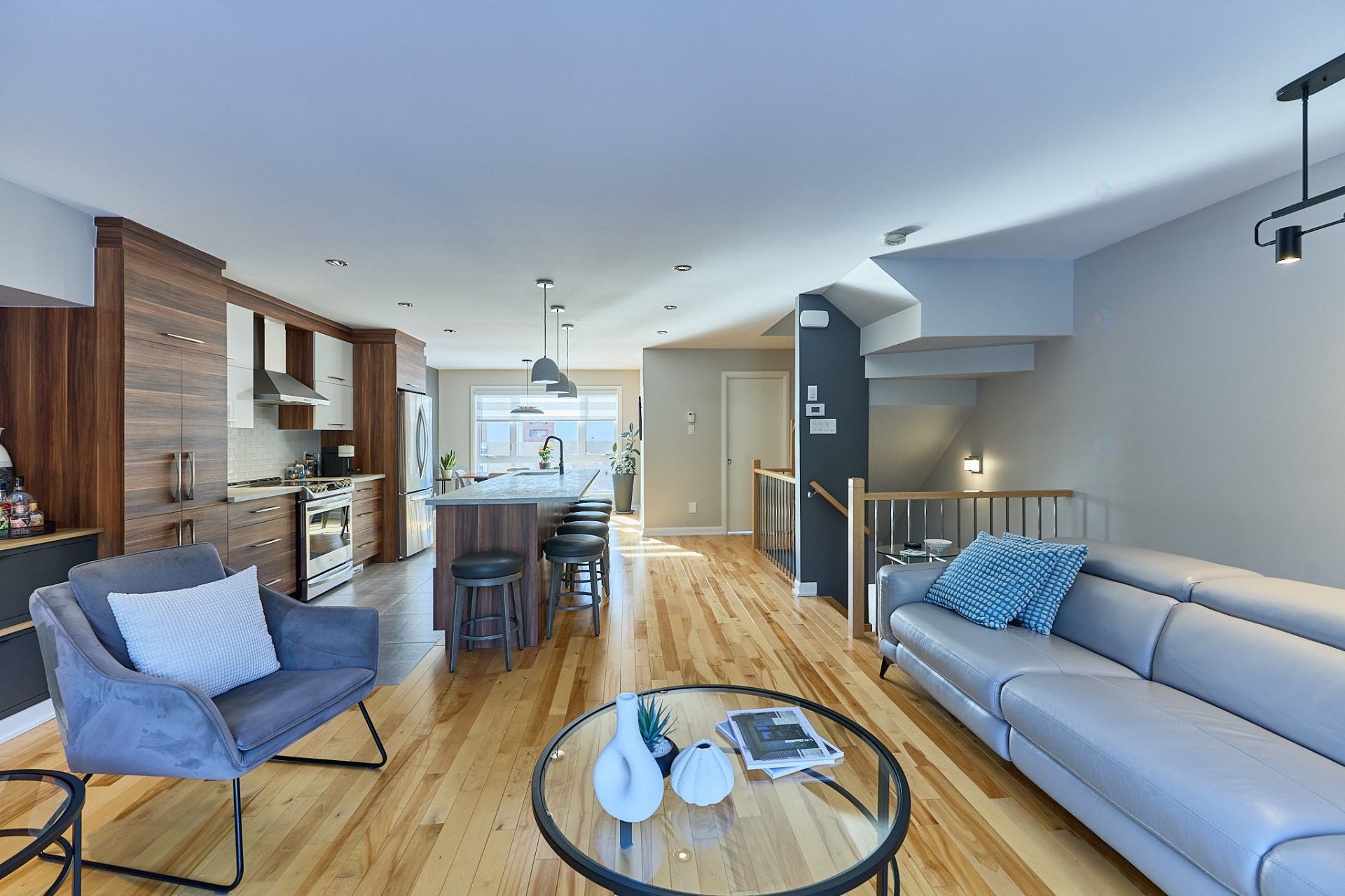 Overall view - 461 Rue De St-Gabriel, Mascouche, QC - Indoor Photo Showing Living Room