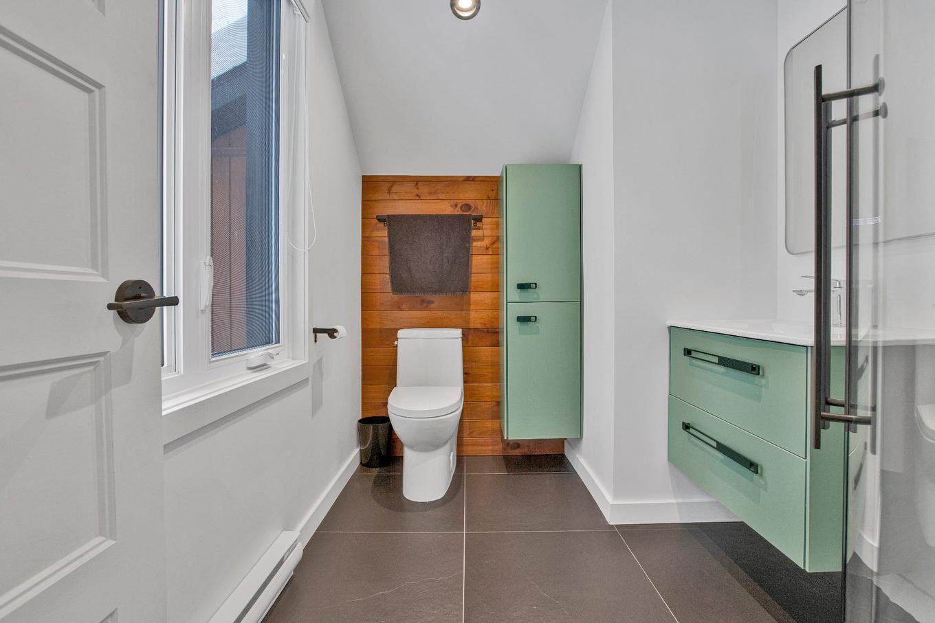 Salle de bains - 9-1875 Ch. De Georgeville, Magog, QC - Indoor Photo Showing Bathroom