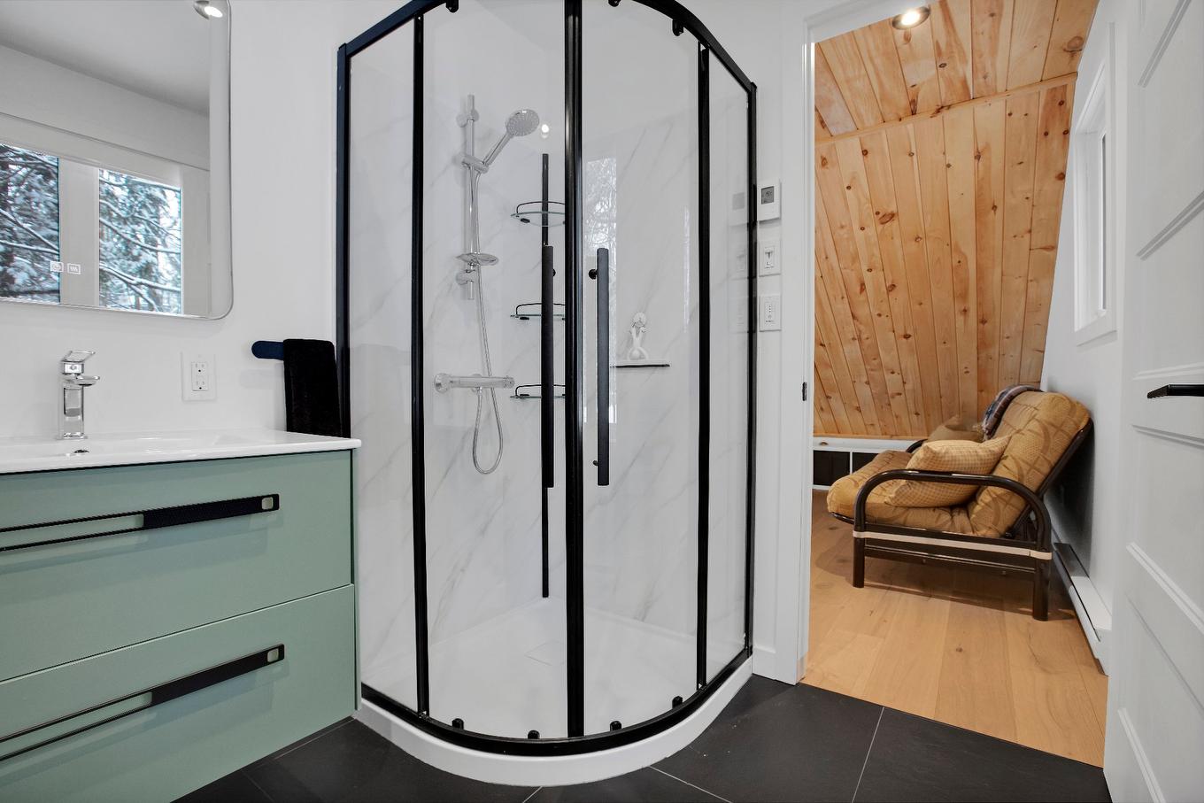 Salle de bains - 9-1875 Ch. De Georgeville, Magog, QC - Indoor Photo Showing Other Room