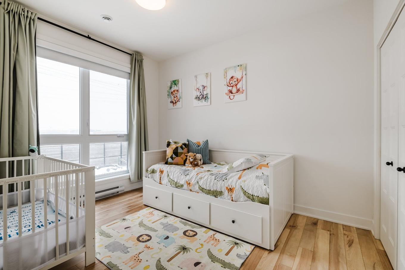Bedroom - 206-3660 Rue Roland-Marquette, Longueuil (Saint-Hubert), QC - Indoor Photo Showing Bedroom