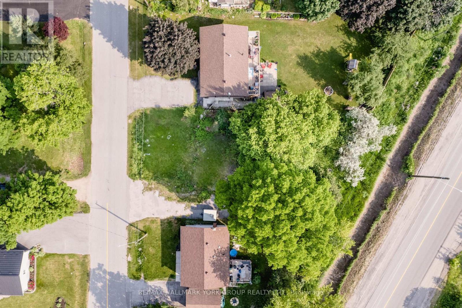 10 First Street, Orillia, ON