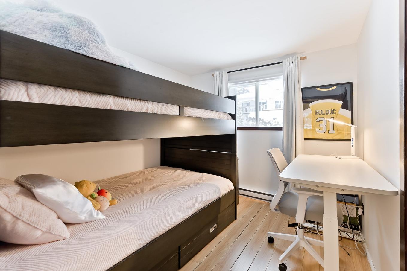 Chambre à coucher - 410 Av. Des Aunes, Magog, QC - Indoor Photo Showing Bedroom