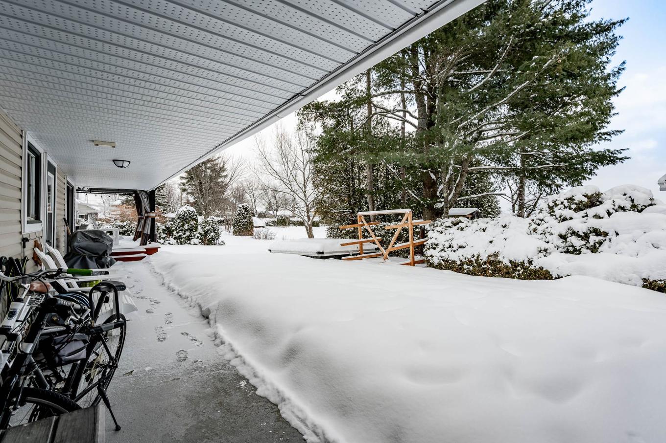 Vue d'ensemble - 410 Av. Des Aunes, Magog, QC - Outdoor