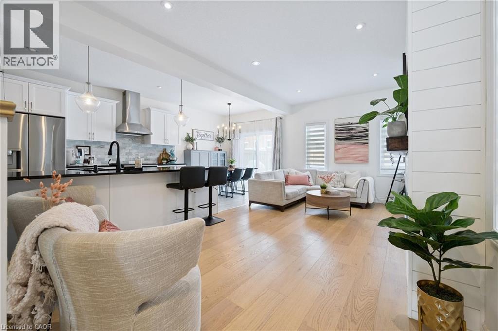 447 Moorlands Crescent, Kitchener, ON - Indoor