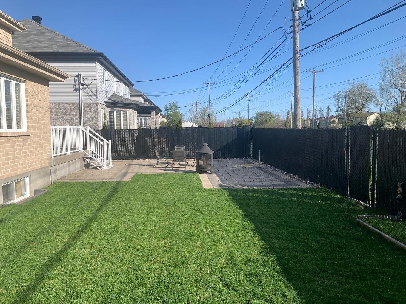 Backyard - 24 Rue Du Syrah, Kirkland, QC - Outdoor