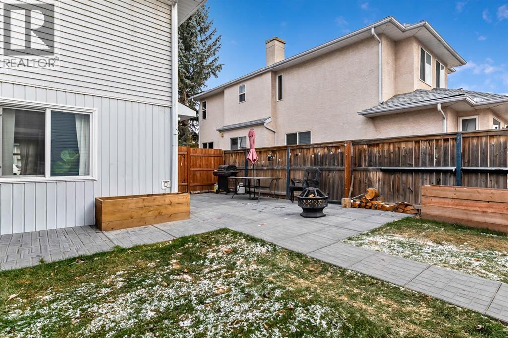29 Green Meadow Crescent, Strathmore, AB - Outdoor With Exterior