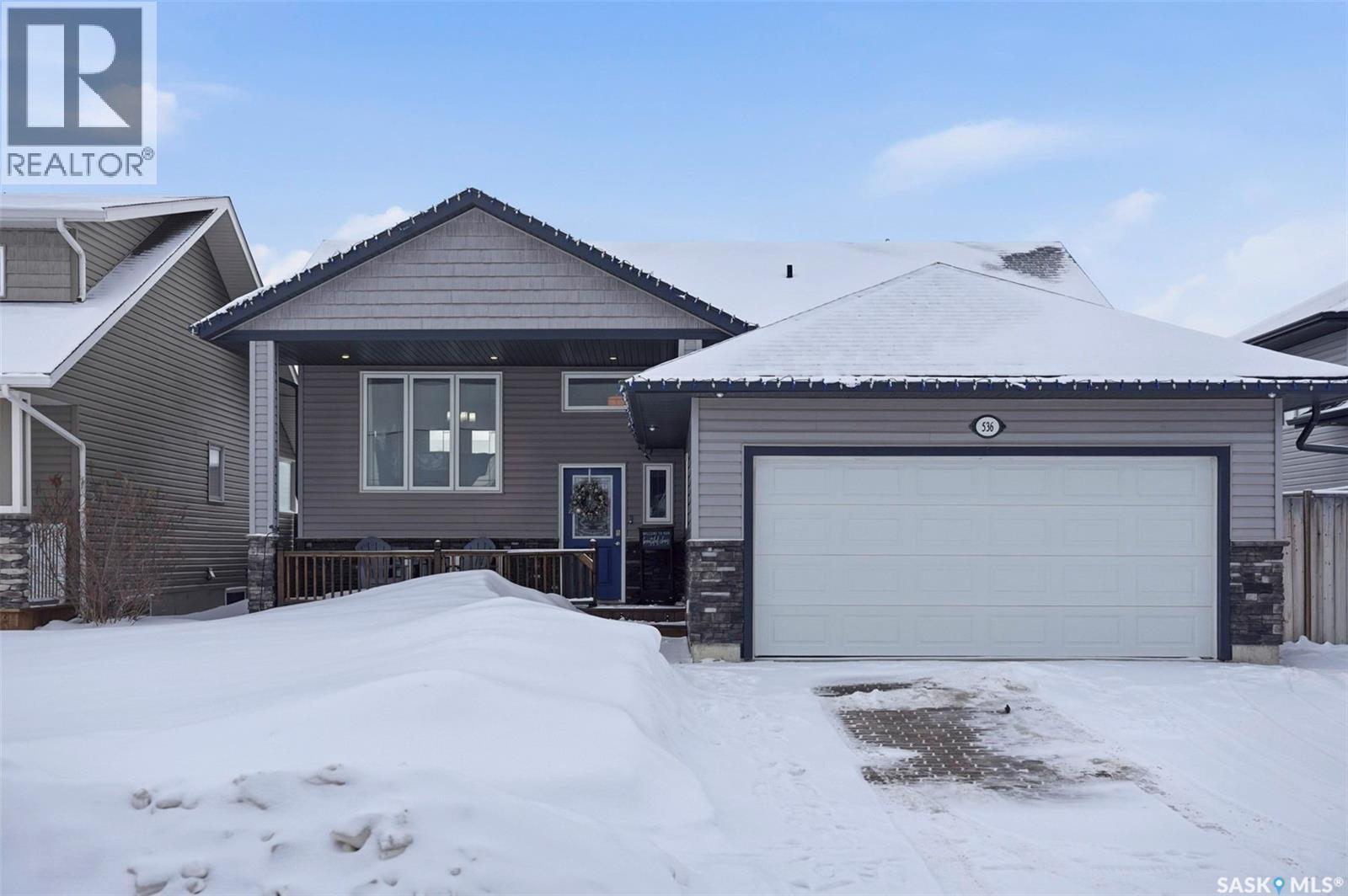 536 Palmer Crescent, Warman, SK - Outdoor