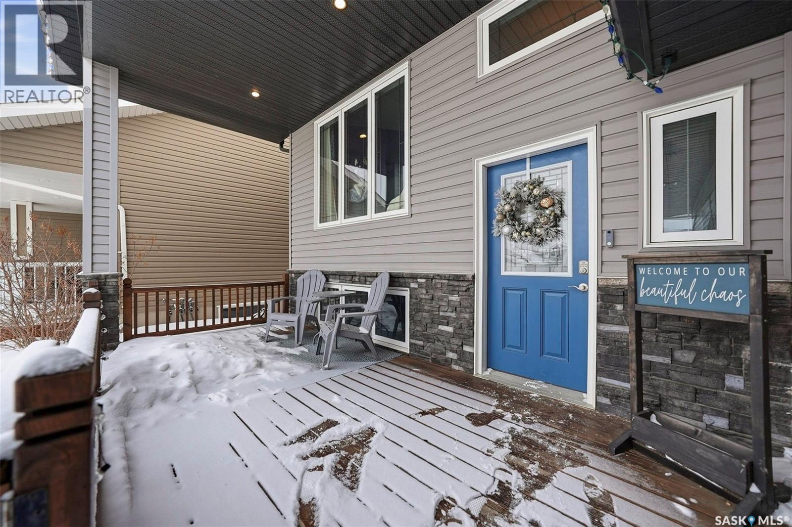 536 Palmer Crescent, Warman, SK - Outdoor With Deck Patio Veranda With Exterior