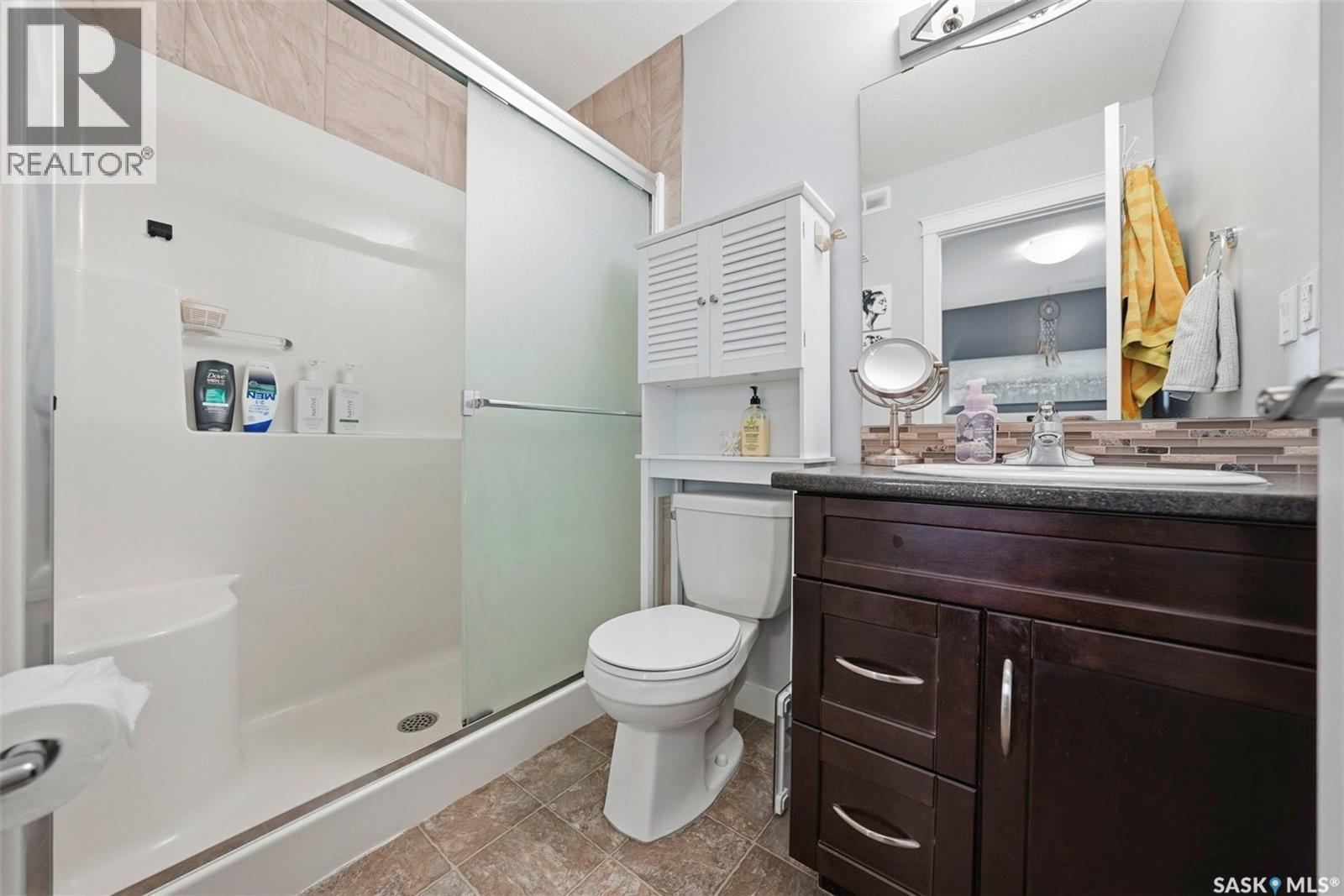 536 Palmer Crescent, Warman, SK - Indoor Photo Showing Bathroom