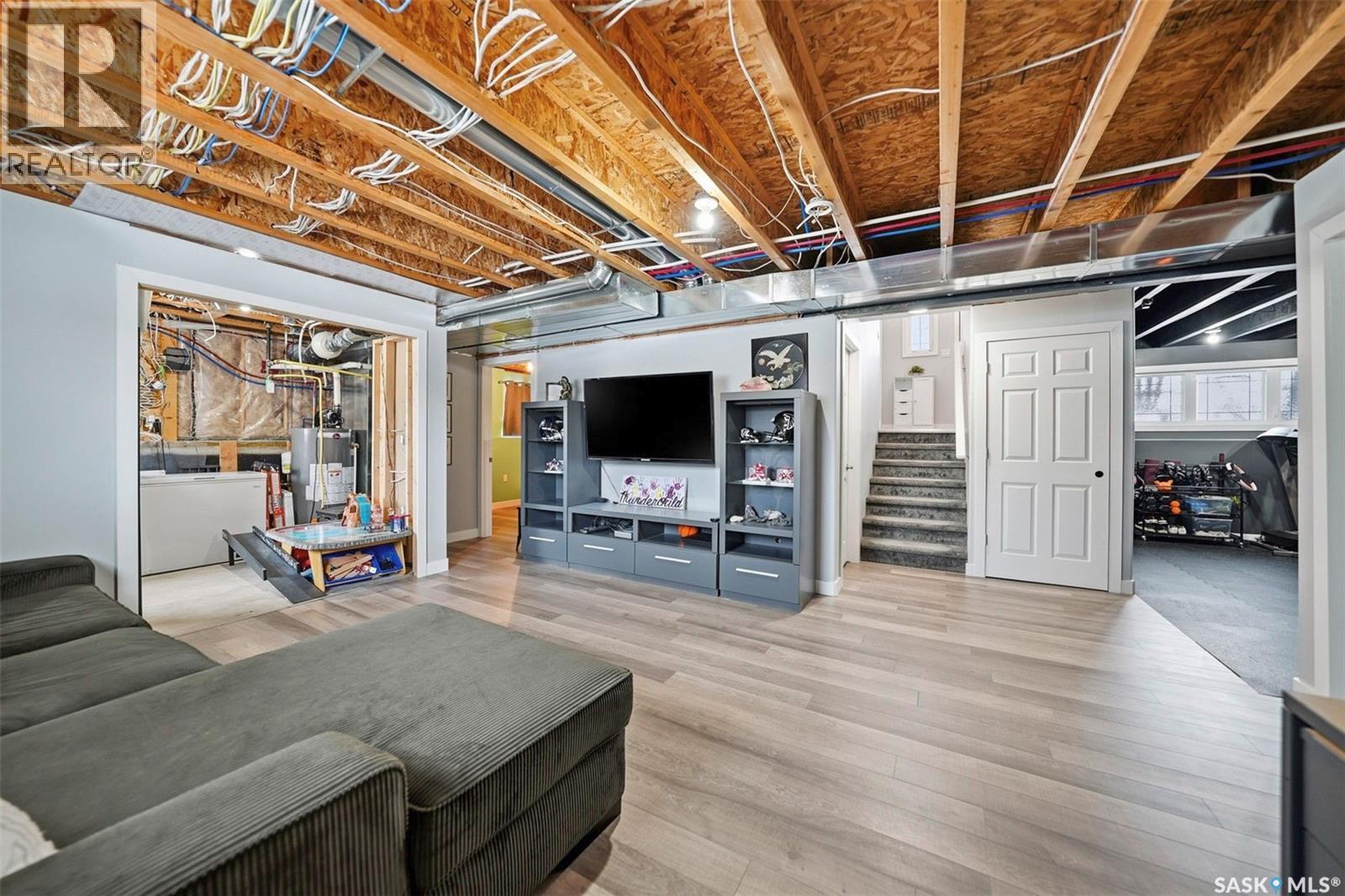 536 Palmer Crescent, Warman, SK - Indoor Photo Showing Basement