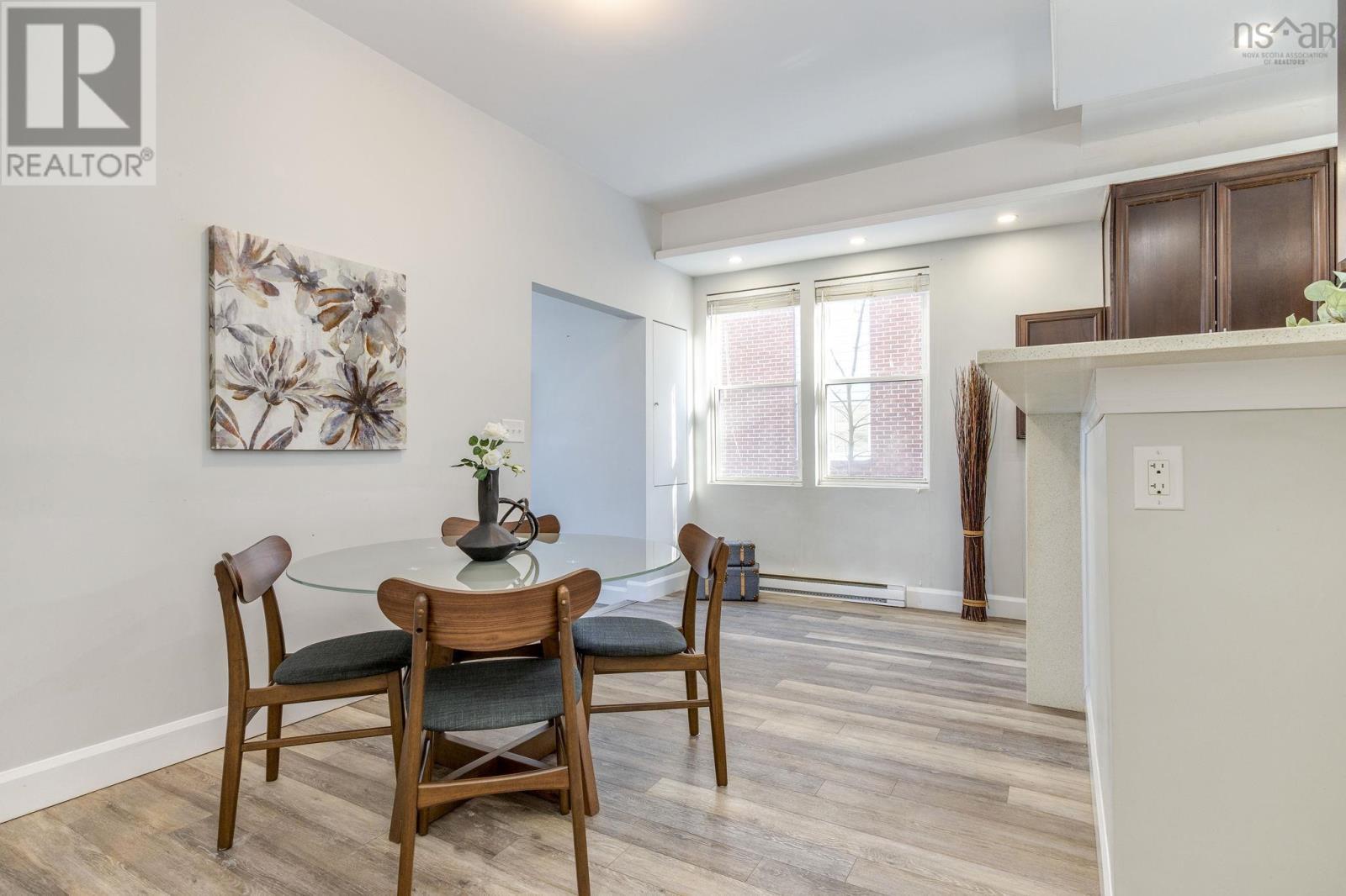 Great dining room - 2542 Gottingen Street, Halifax, NS - Indoor Photo Showing Dining Room