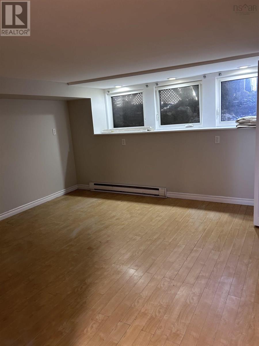 2542 Gottingen Street, Halifax, NS - Indoor Photo Showing Other Room