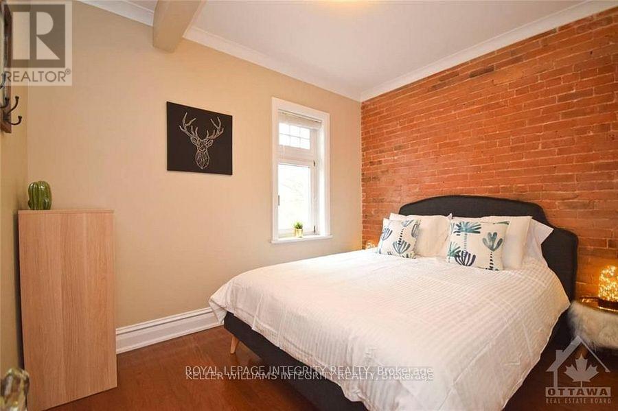 470 Besserer Street, Ottawa, ON - Indoor Photo Showing Bedroom