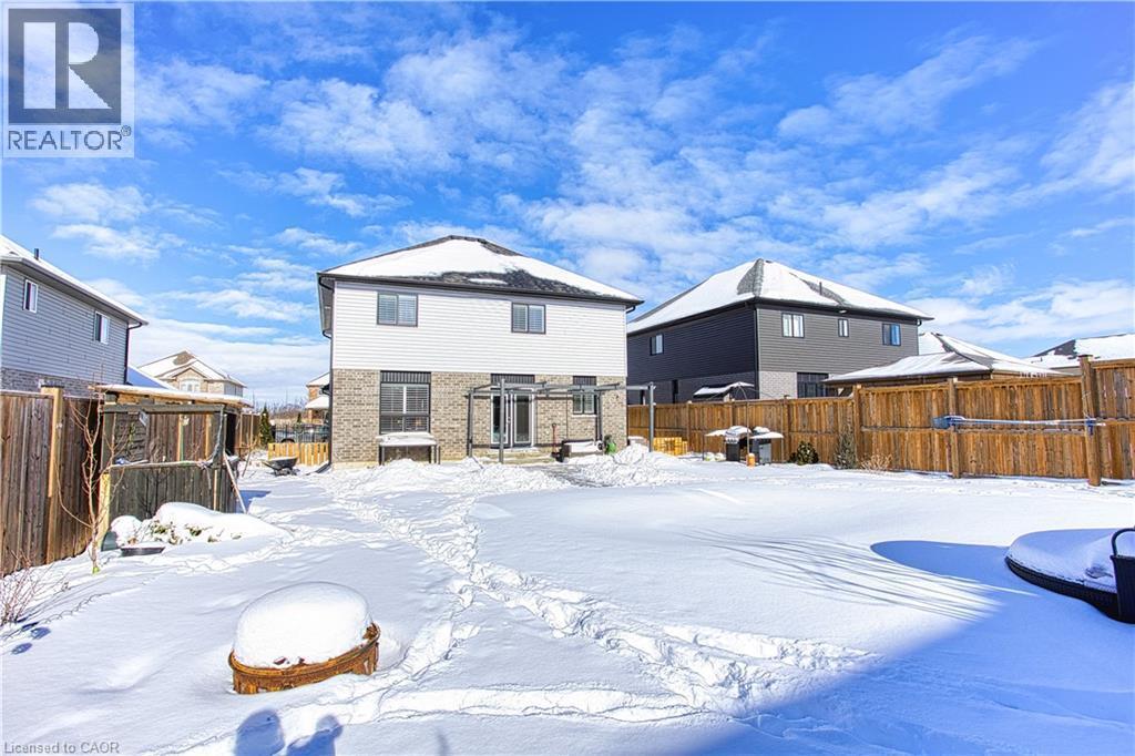 32 Hudson Drive, Cayuga, ON - Outdoor