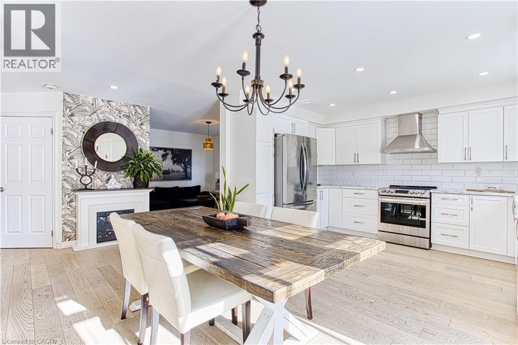 32 Hudson Drive, Cayuga, ON - Indoor