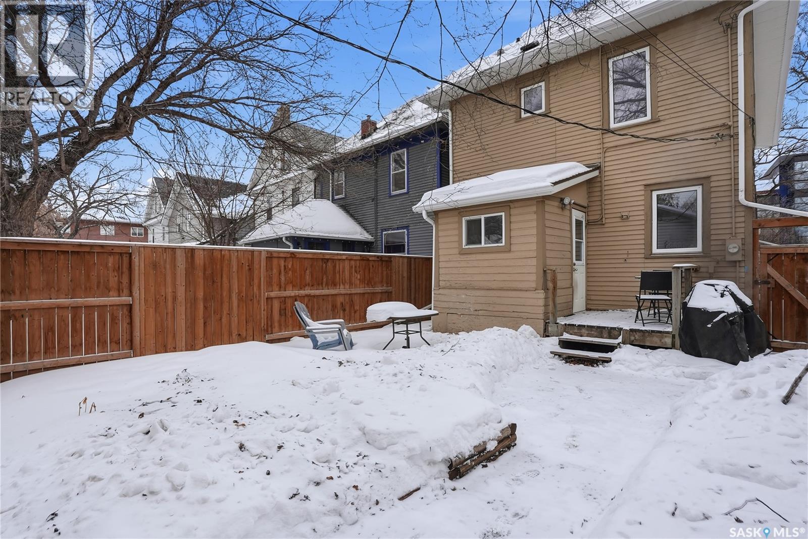 923 7Th Avenue N, Saskatoon, SK - Outdoor