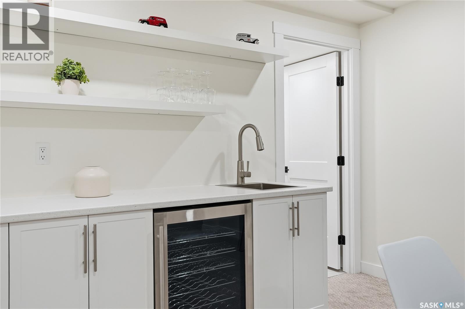 115 Whiteswan Drive, Saskatoon, SK - Indoor