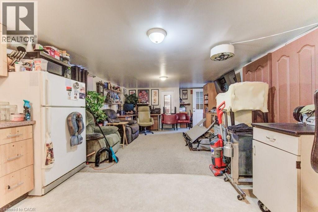 56 Lilac Street, Kitchener, ON - Indoor