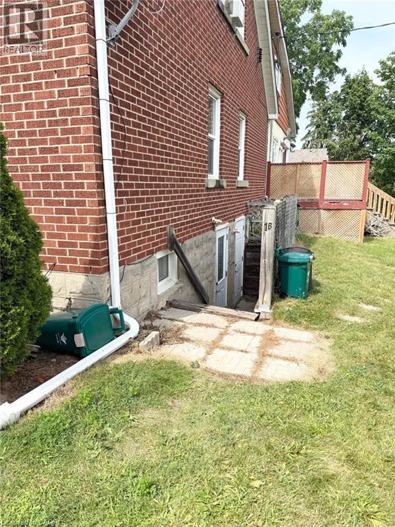 56 Lilac Street, Kitchener, ON - Outdoor