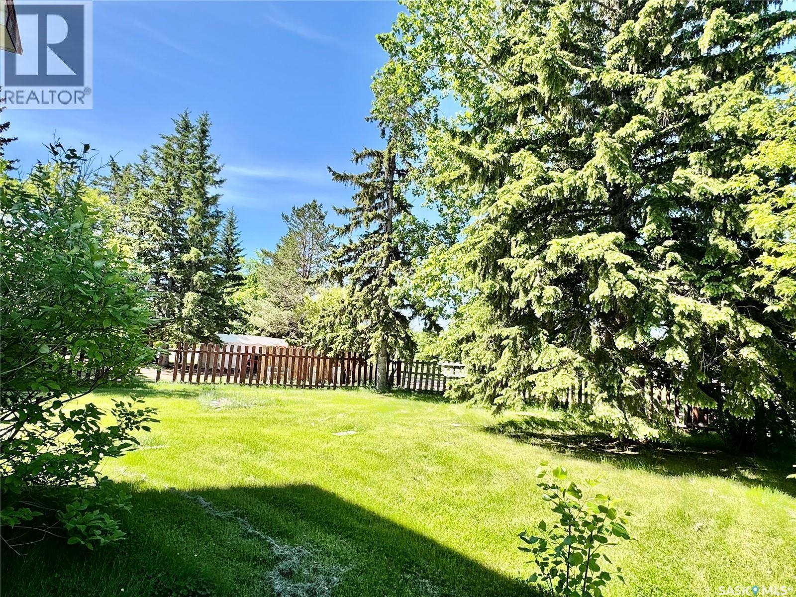 15 Willow Place, Lanigan, SK - Outdoor With Exterior