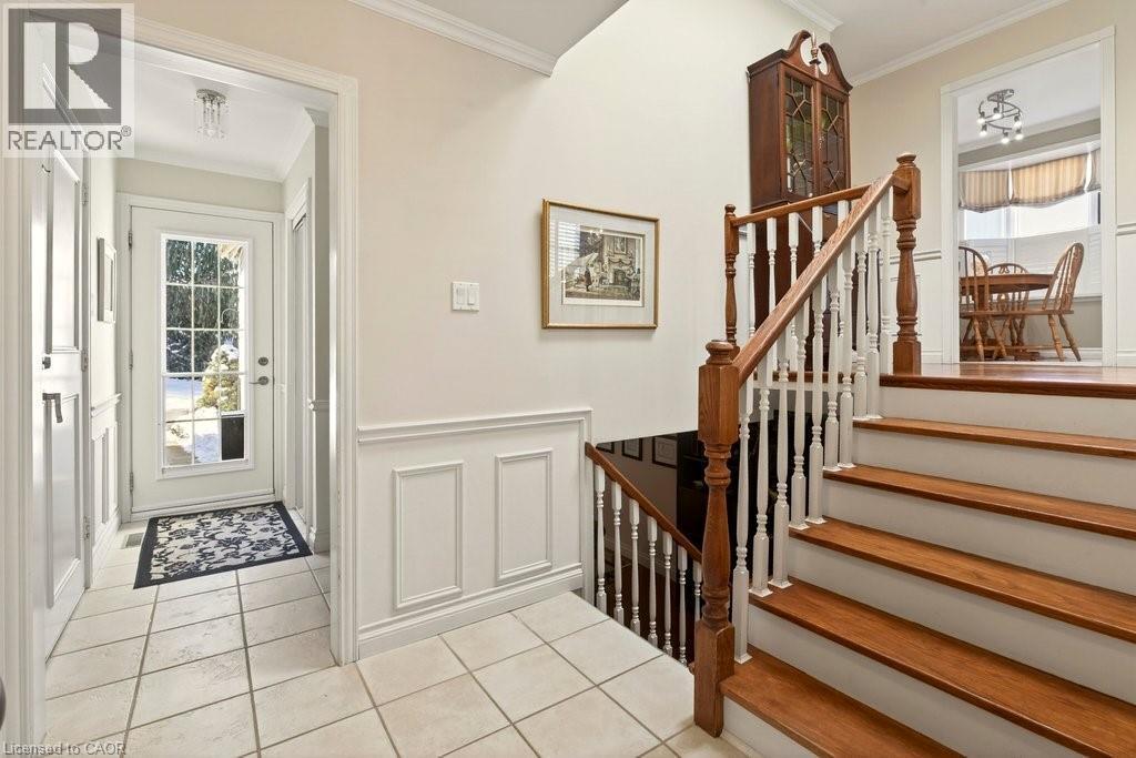 4017 Kingston Court, Burlington, ON - Indoor Photo Showing Other Room