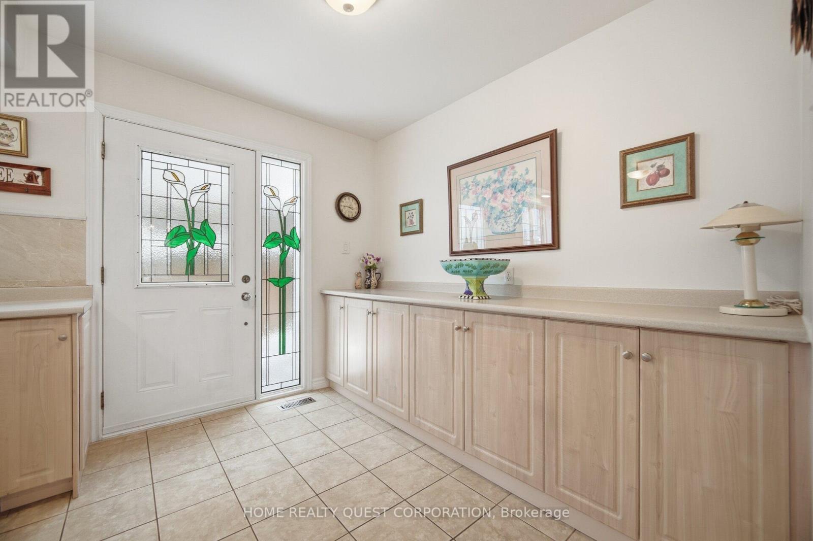 6330 Lorca Crescent, Mississauga, ON - Indoor Photo Showing Other Room