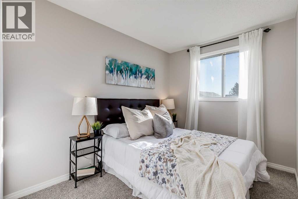Bedroom - 292 Falton Drive Ne, Calgary, AB - Indoor Photo Showing Bedroom