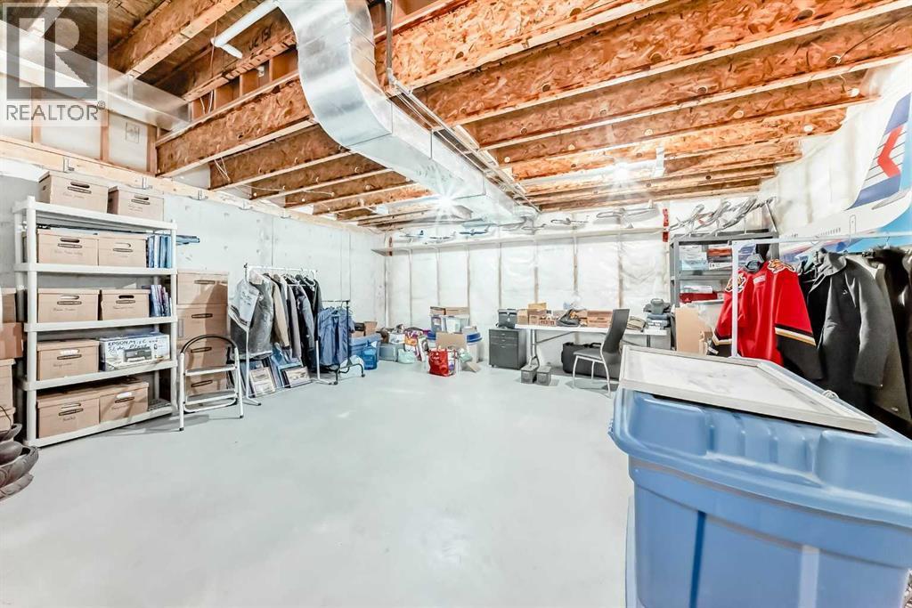 252 18 Avenue Nw, Calgary, AB - Indoor Photo Showing Basement