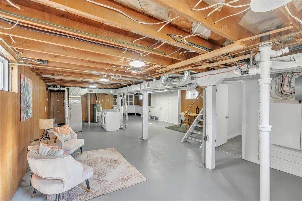 241 Campbell Street, Winnipeg, MB - Indoor Photo Showing Basement