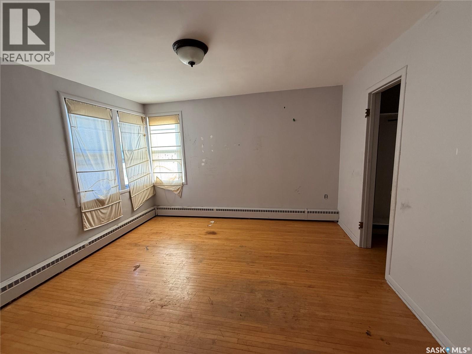 304 3Rd Avenue Sw, Eston, SK - Indoor Photo Showing Other Room