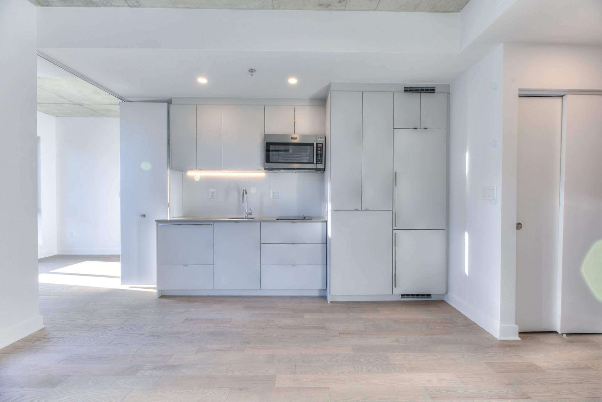 Kitchen - 210-2660 Rue Ontario E., Montréal (Ville-Marie), QC - Indoor Photo Showing Kitchen