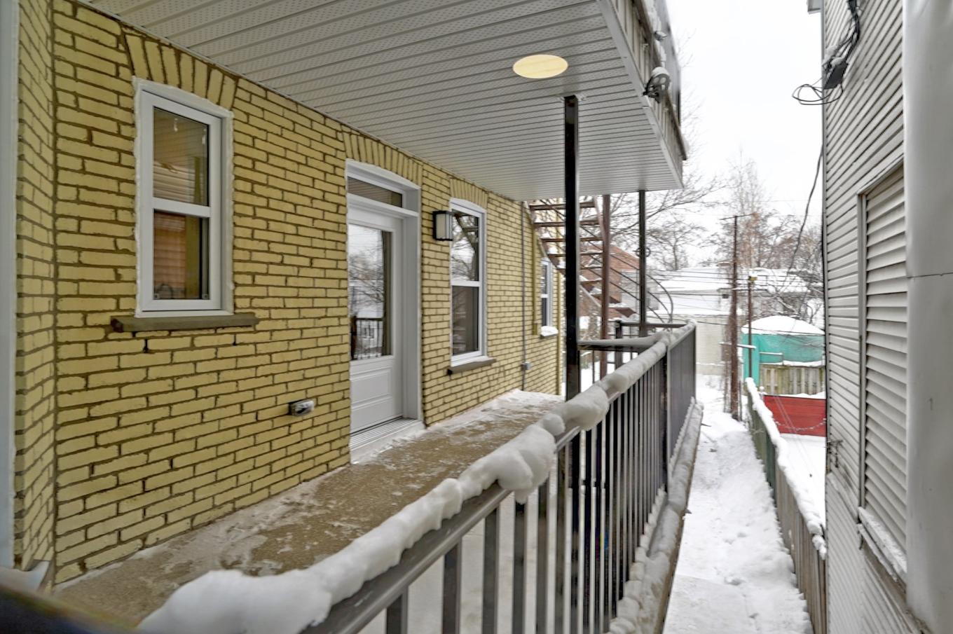 Balcony - 6768 Av. Christophe-Colomb, Montréal (Rosemont/La Petite-Patrie), QC - Outdoor With Exterior