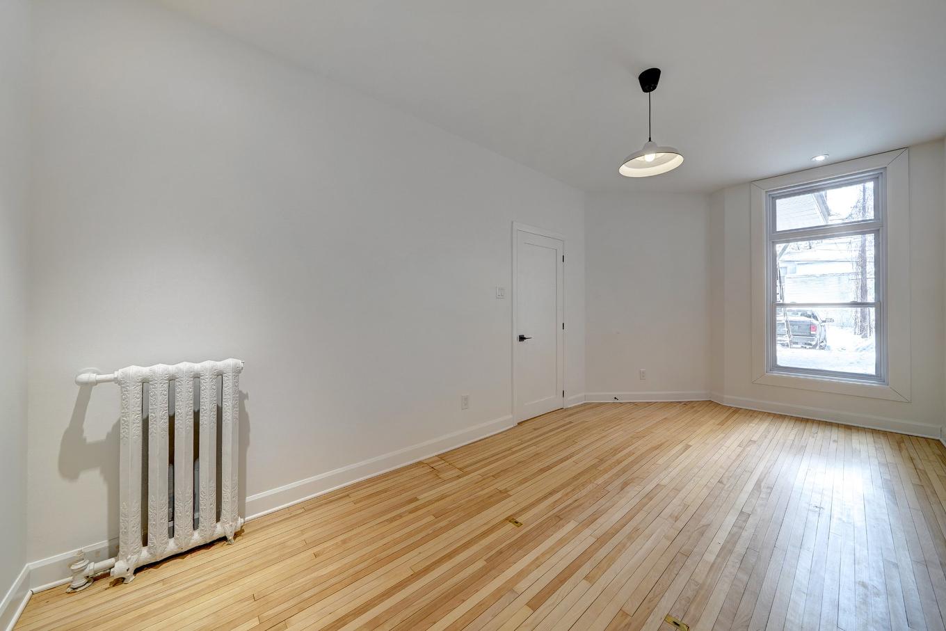Primary bedroom - 6766 Av. Christophe-Colomb, Montréal (Rosemont/La Petite-Patrie), QC - Indoor Photo Showing Other Room