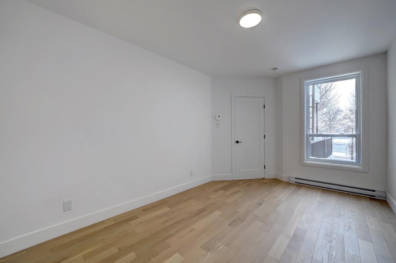 Chambre à coucher - 6770 Av. Christophe-Colomb, Montréal (Rosemont/La Petite-Patrie), QC - Indoor Photo Showing Other Room