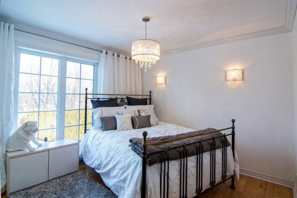 Chambre à coucher - 10625 Boul. Des Mille-Îles, Laval (Saint-François), QC - Indoor Photo Showing Bedroom