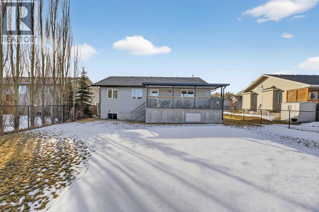 31 Valarosa Drive, Didsbury, AB - Outdoor